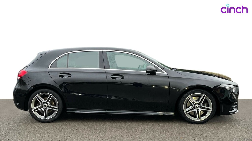 Mercedes-Benz A Class Amg Line Premium  #2