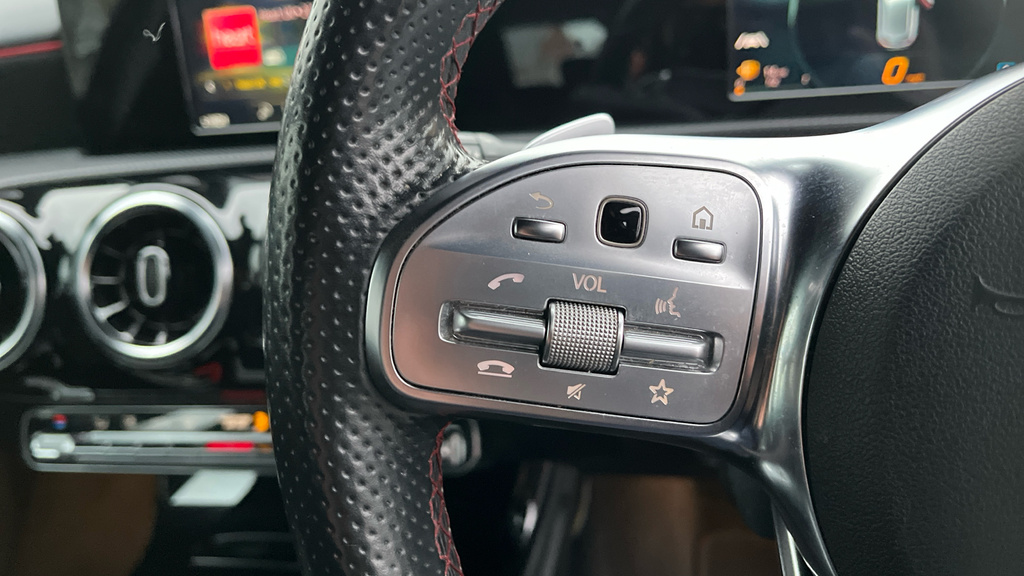 Mercedes-Benz A Class Amg Line Premium  #25