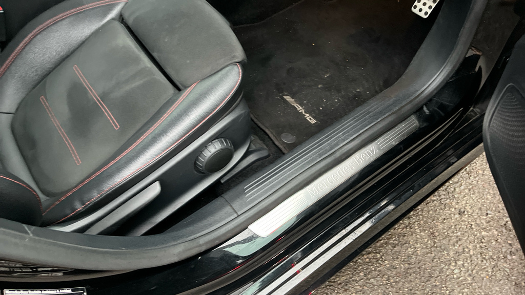 Mercedes-Benz A Class Amg Line Premium  #39