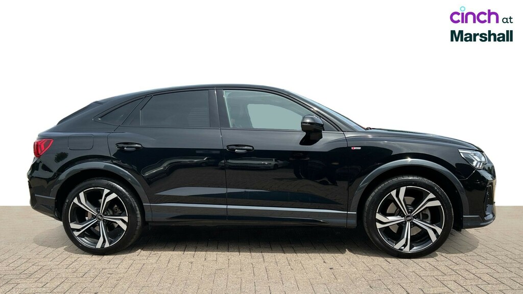 Audi Q3 1.5 Tfsi Cod 35 Black Edition Sportback Grey #2