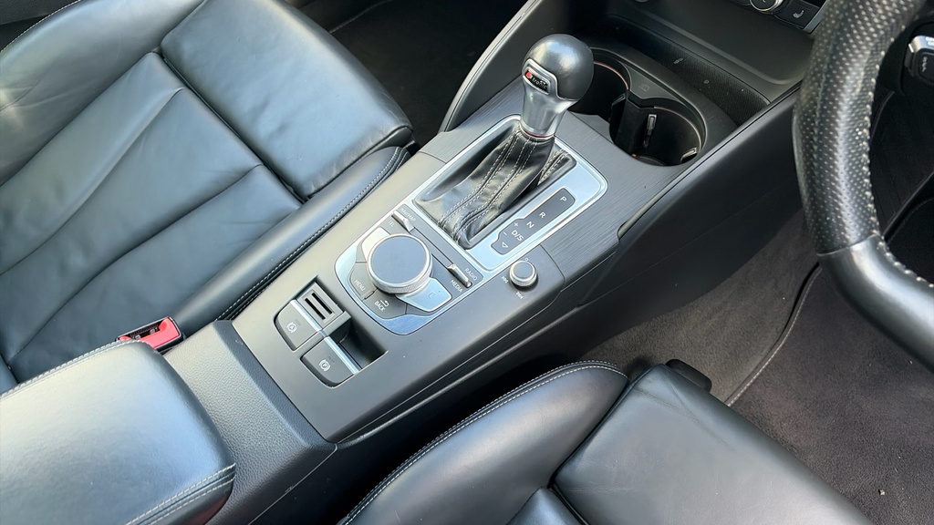 Audi S3 S3 Tfsi Quattro S Tronic #25