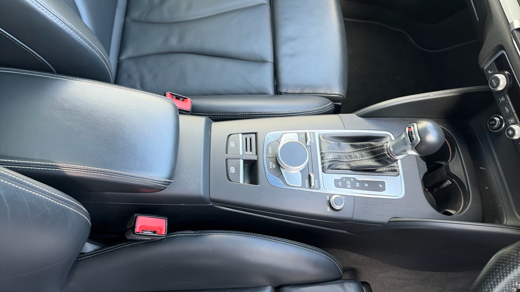 Audi S3 S3 Tfsi Quattro S Tronic #31