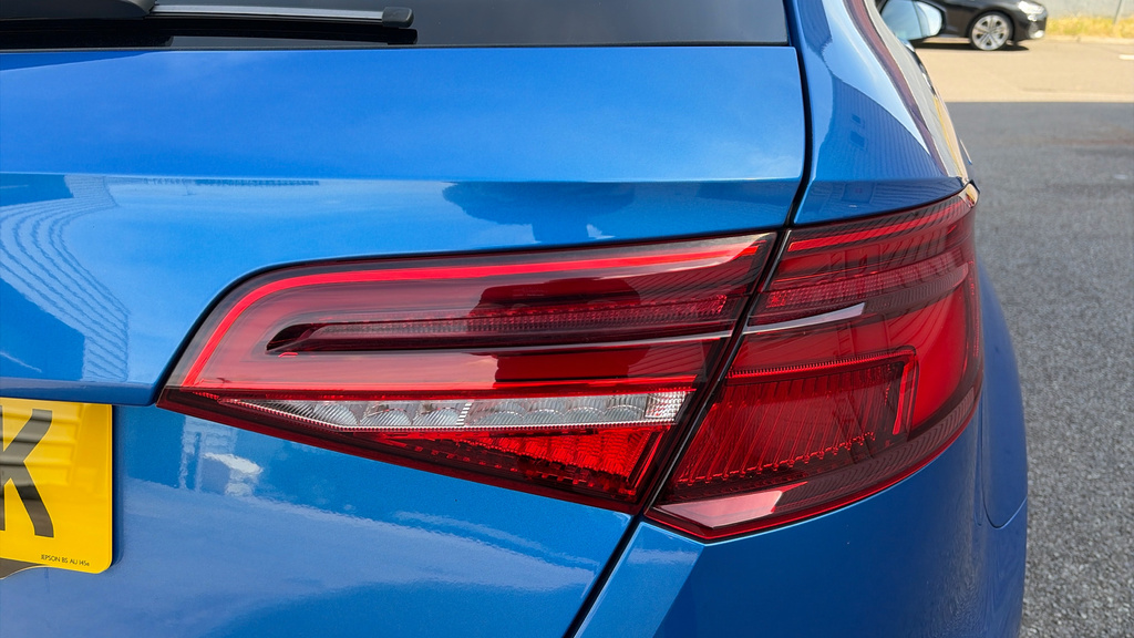 Audi S3 S3 Tfsi Quattro S Tronic #37