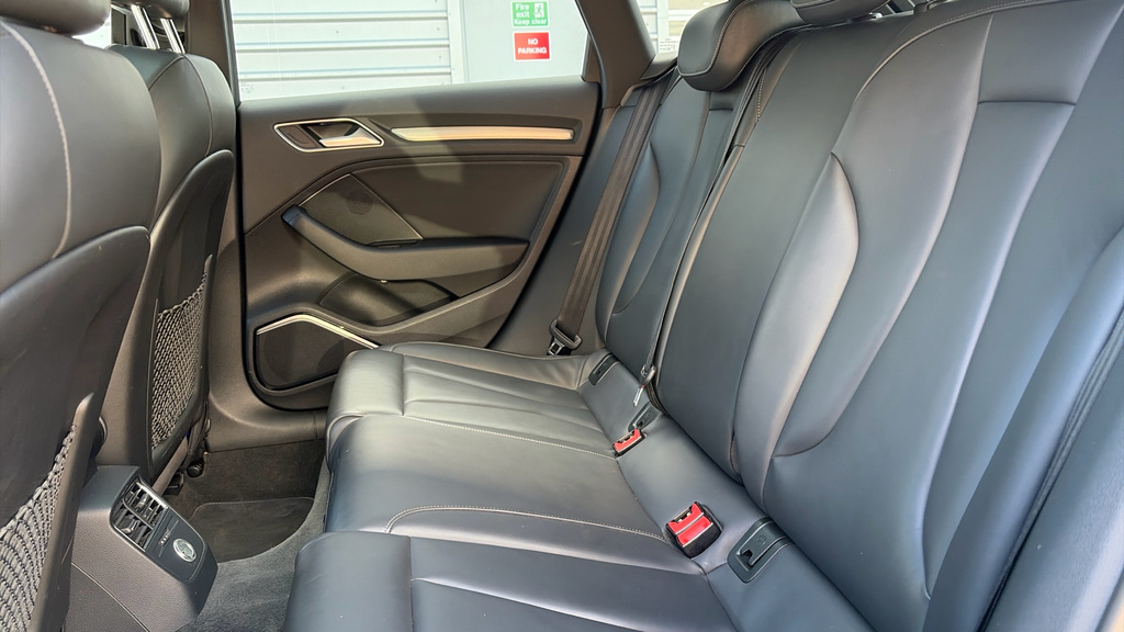 Audi S3 S3 Tfsi Quattro S Tronic #14