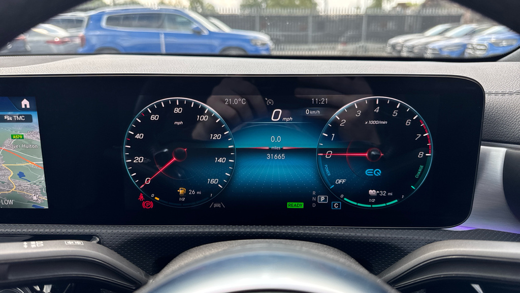 Mercedes-Benz CLA Class Amg Line White #16