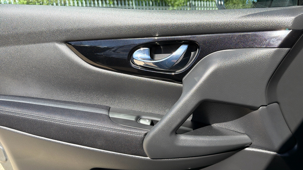 Nissan Qashqai N-connecta Grey #32
