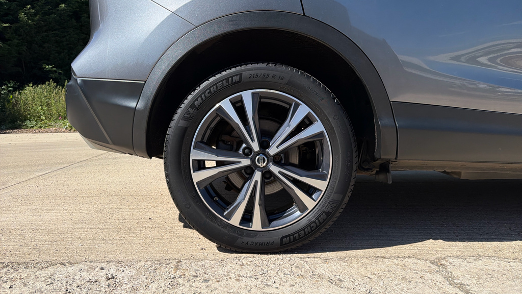 Nissan Qashqai N-connecta Grey #26