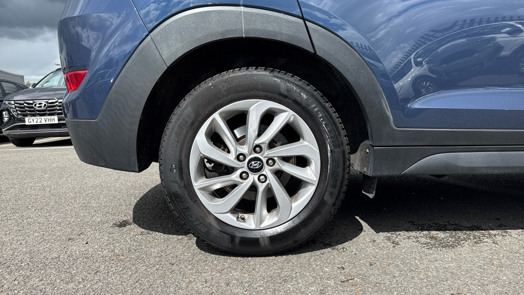 Hyundai Tucson  Blue #17