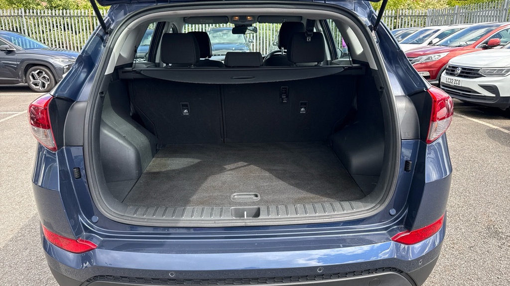 Hyundai Tucson  Blue #15