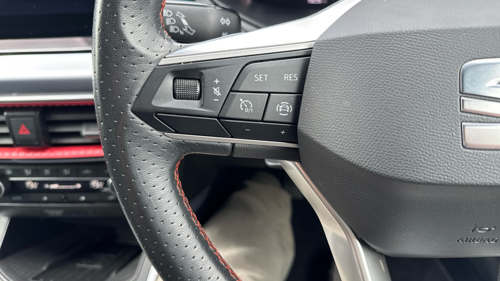 Seat Arona Suv Ecotsi Xperience Grey #28