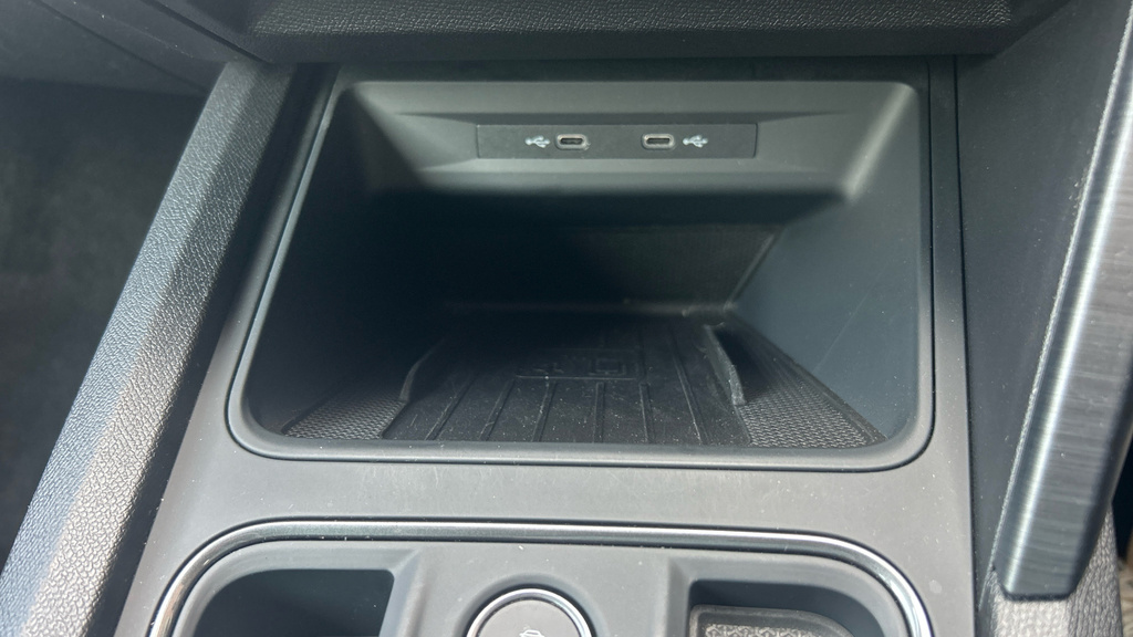 Cupra Formentor 1.5 Tsi V2 Suv Dsg Black #18