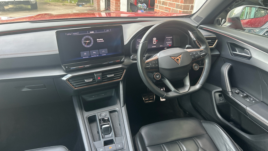 Cupra Formentor 1.5 Tsi V2 Suv Dsg Black #13