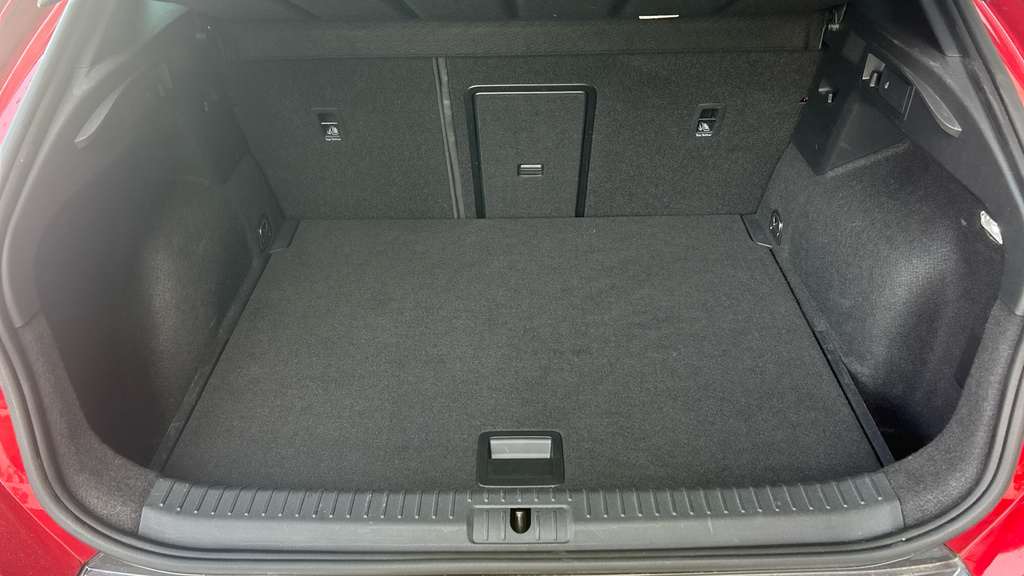 Cupra Formentor 1.5 Tsi V2 Suv Dsg Black #25