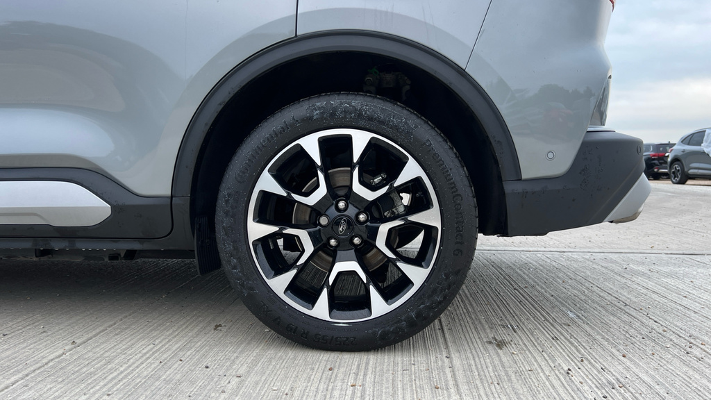Ford Kuga 2.5 Phev St-line X Cvt Black #17