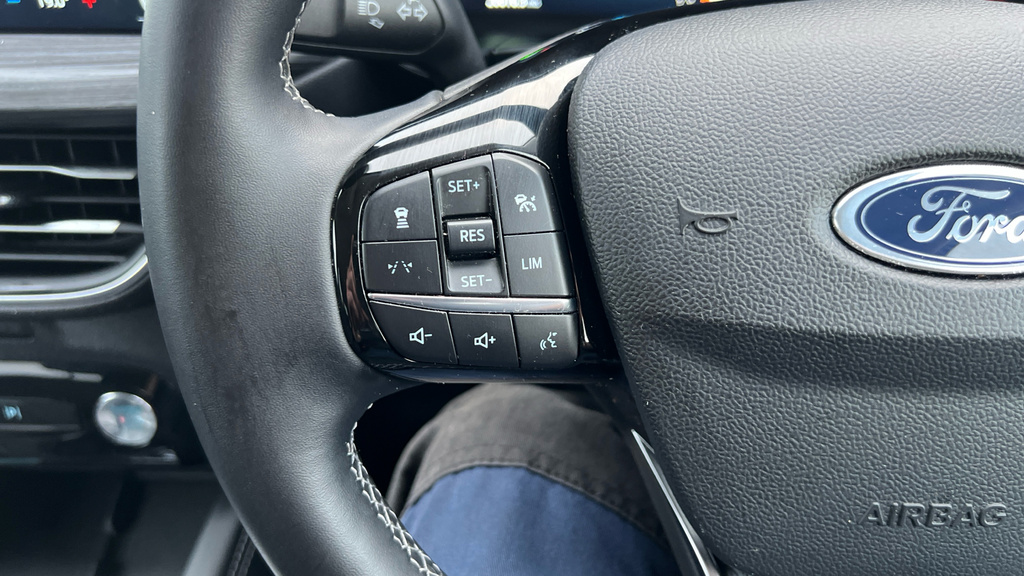 Ford Kuga 2.5 Phev St-line X Cvt Black #24