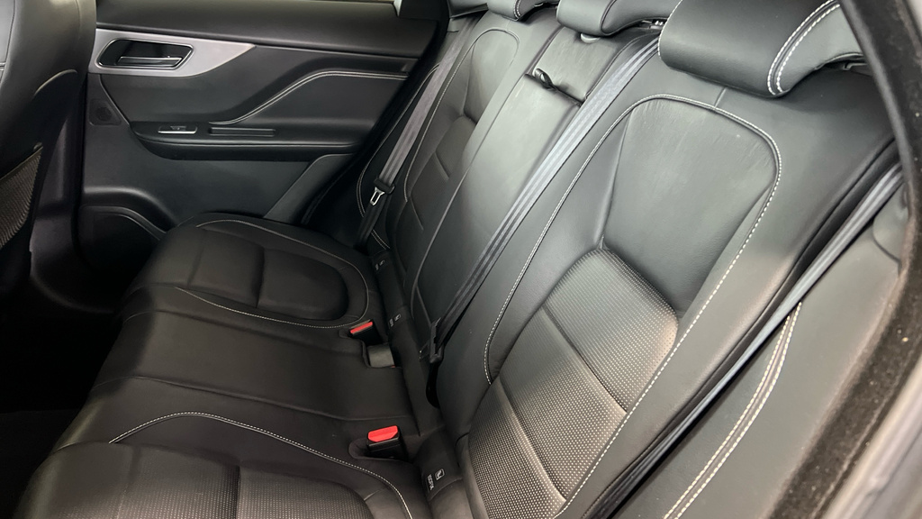 Jaguar F-Pace 2.0 R-sport Awd 177 Bhp Black #18