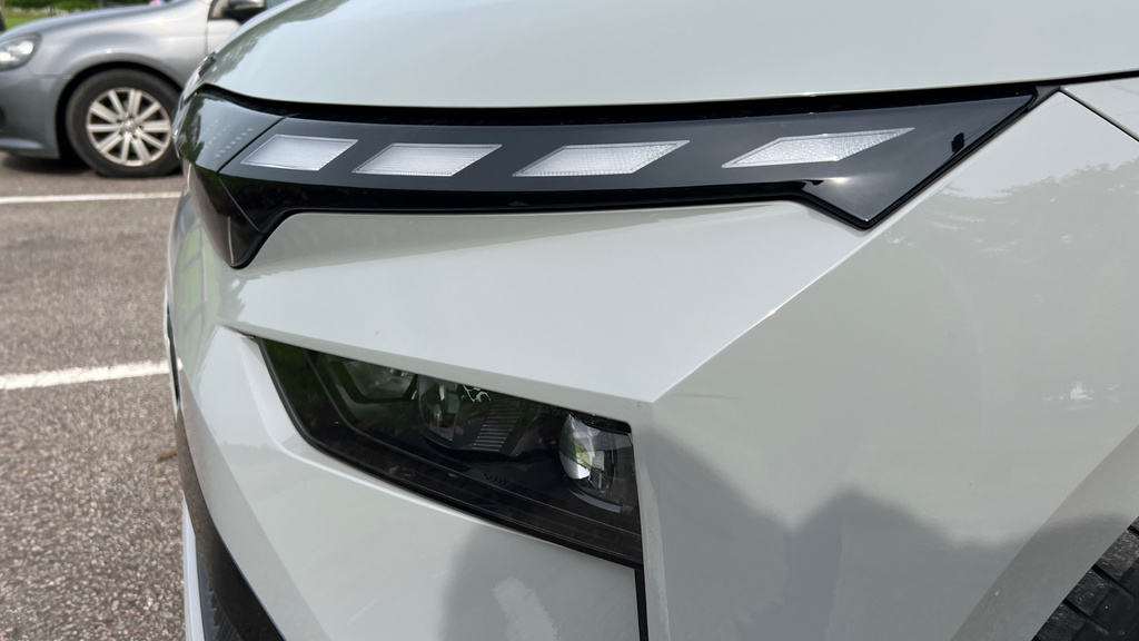 Skoda ENYAQ Edition White #11