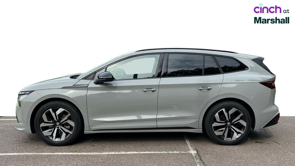 Skoda ENYAQ Edition White #8