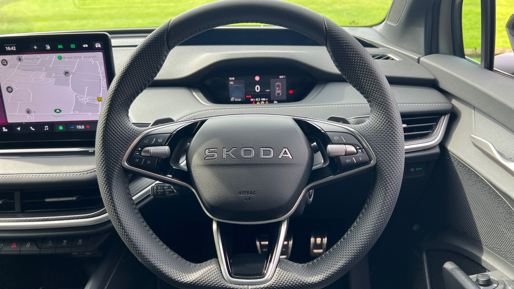 Skoda ENYAQ Edition White #38