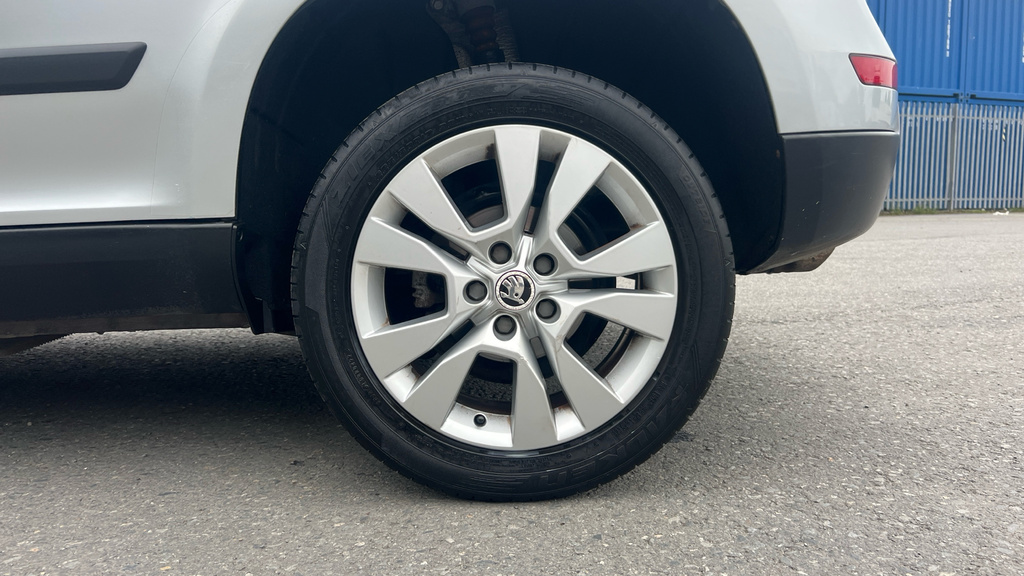 Skoda Yeti Se Drive Silver #18
