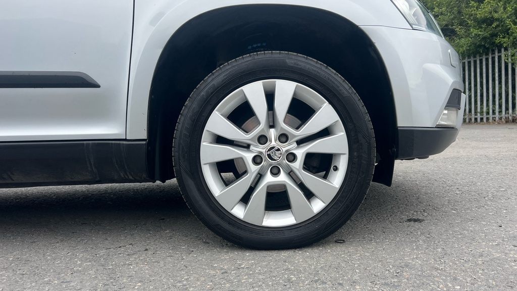 Skoda Yeti Se Drive Silver #20