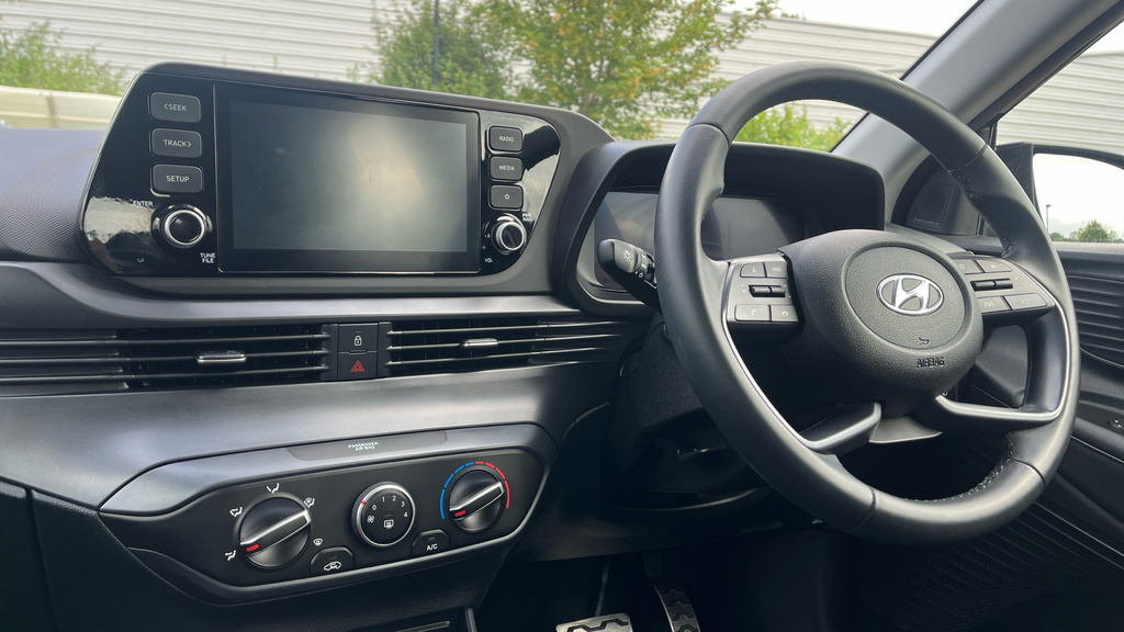 Hyundai Bayon Se Connect Blue #12