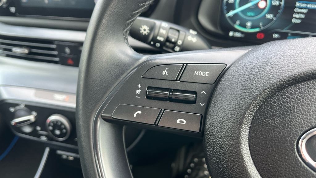 Hyundai Bayon Se Connect Blue #23