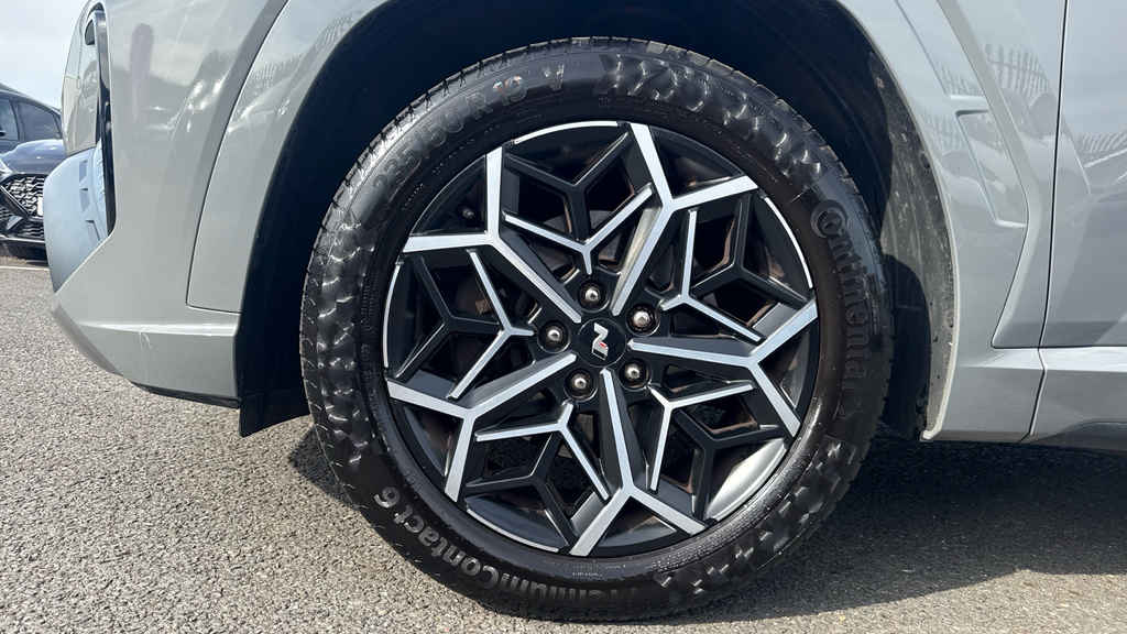 Hyundai Tucson Ultimate Black #17