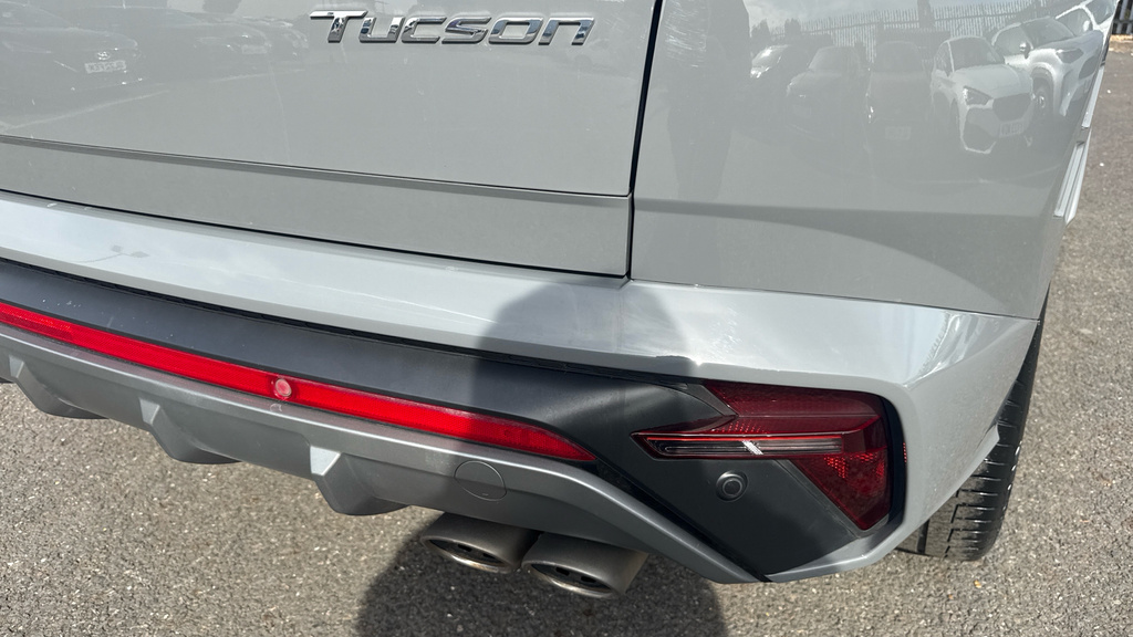Hyundai Tucson Ultimate Black #22