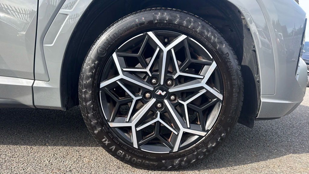 Hyundai Tucson Ultimate Black #20