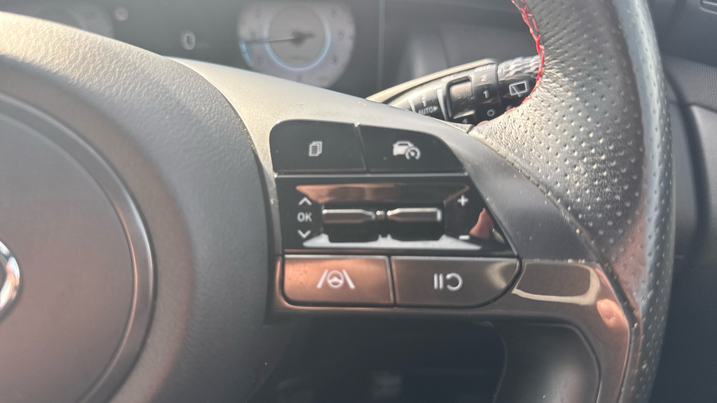 Hyundai Tucson Ultimate Black #23
