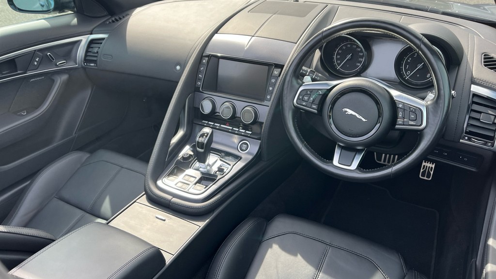 Jaguar F-Type 3.0 380 Supercharged V6 R-dynamic  #9
