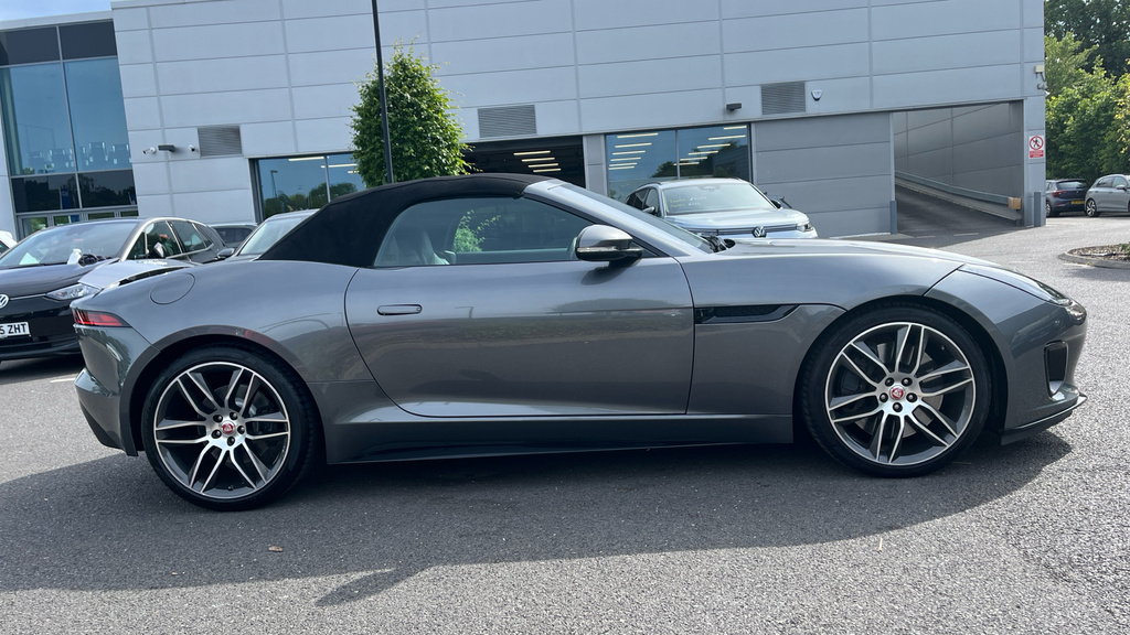 Jaguar F-Type 3.0 380 Supercharged V6 R-dynamic  #39