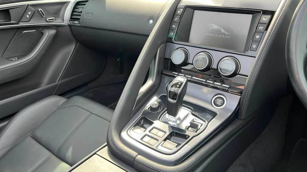 Jaguar F-Type 3.0 380 Supercharged V6 R-dynamic  #23