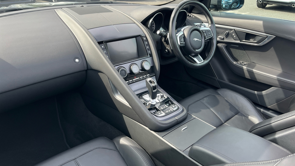 Jaguar F-Type 3.0 380 Supercharged V6 R-dynamic  #10
