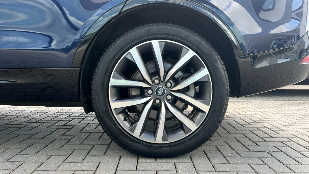 Land Rover Discovery R-dynamic Hse Black #30