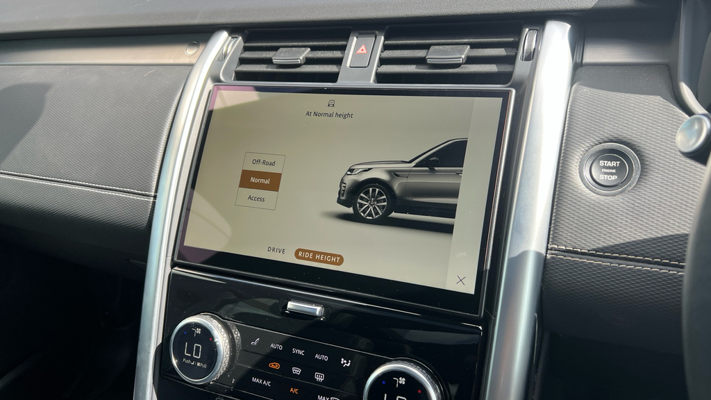 Land Rover Discovery R-dynamic Hse Black #47