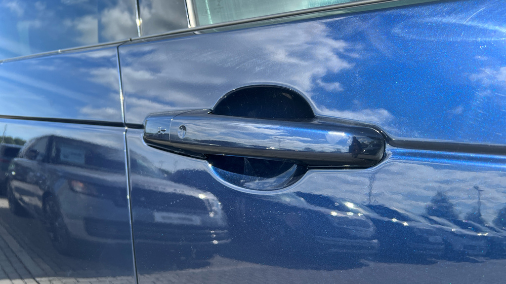 Land Rover Discovery R-dynamic Hse Black #5
