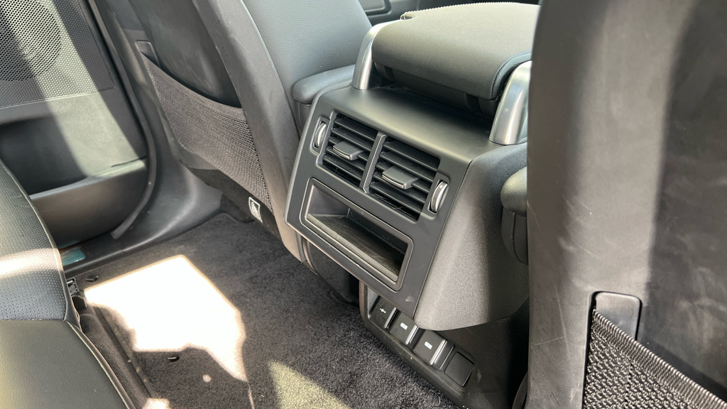 Land Rover Discovery R-dynamic Hse Black #52