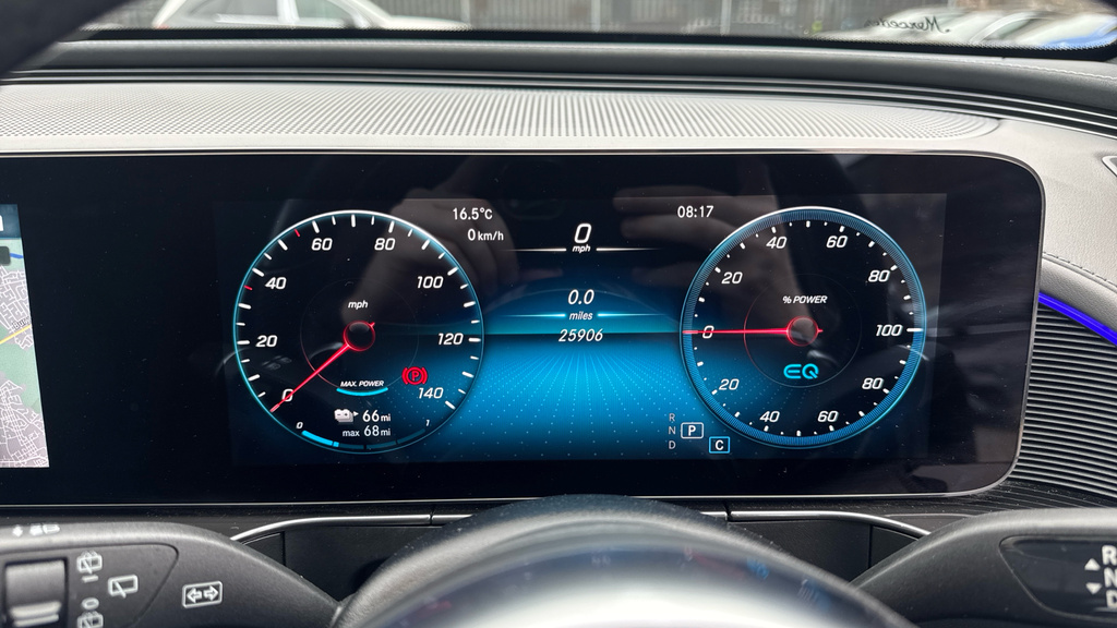Mercedes-Benz EQC Amg Line Black #17