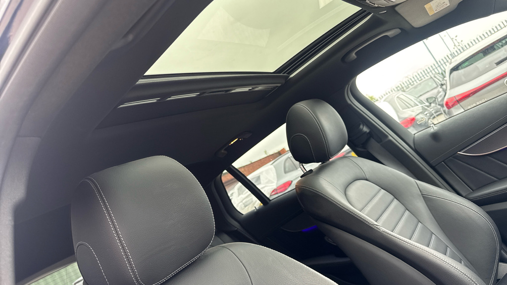 Mercedes-Benz EQC Amg Line Black #42