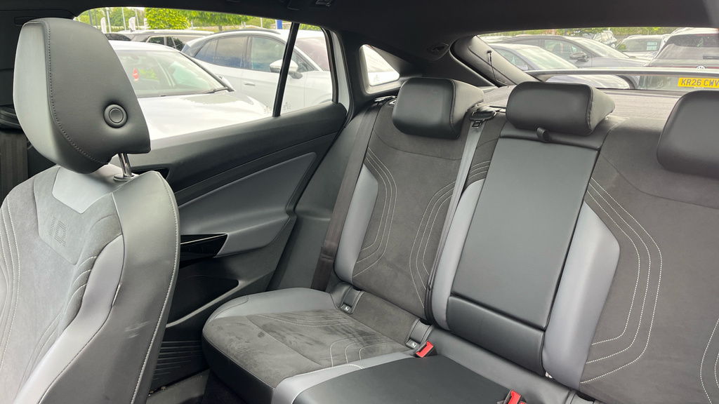 Volkswagen ID.5 Pro 77Kwh Style Grey #14