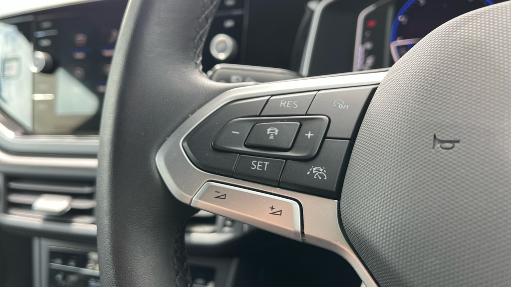Volkswagen Polo Life Grey #29