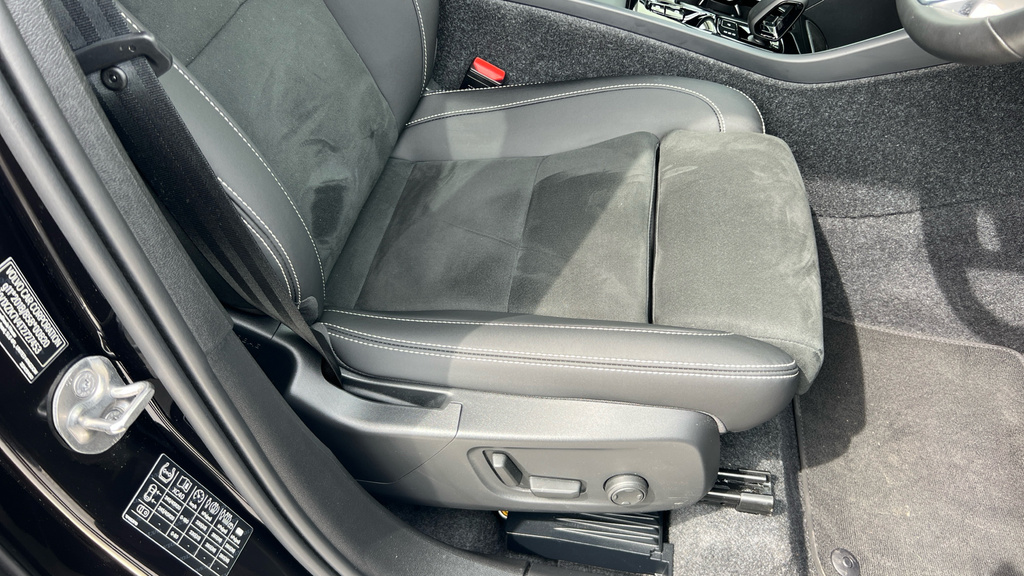 Volvo XC40 2.0 B4p Plus Dark Green #28