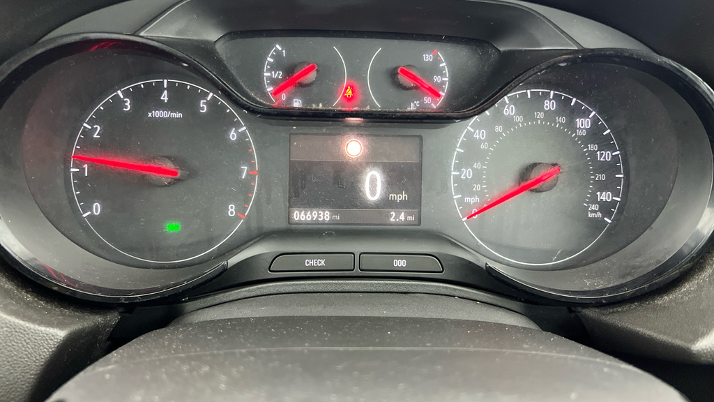Vauxhall Grandland X Hatchback Black #21