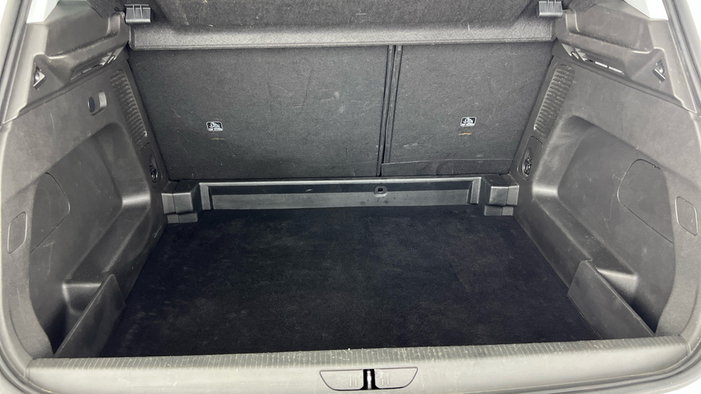 Vauxhall Grandland X Hatchback Black #23