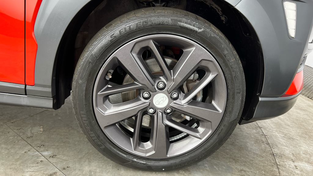 Hyundai Kona Se Red #24