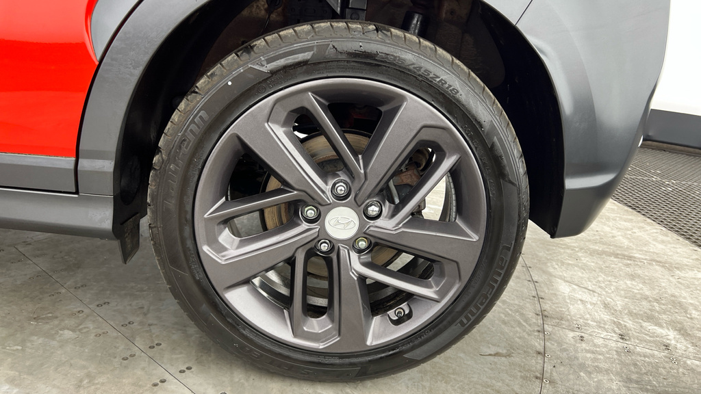 Hyundai Kona Se Red #22