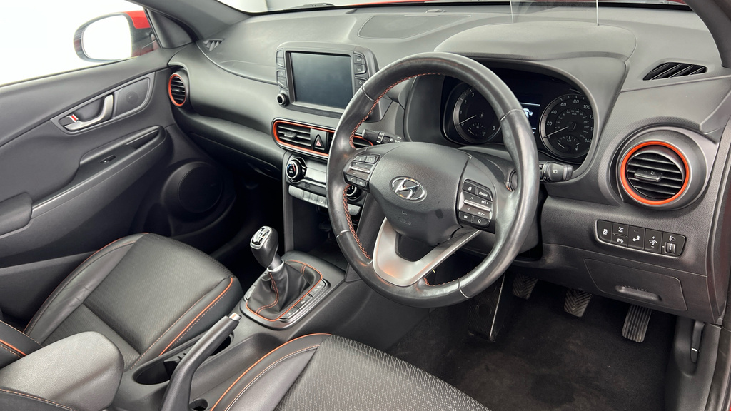 Hyundai Kona Se Red #9