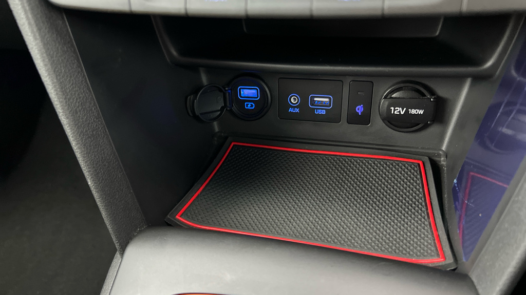 Hyundai Kona Se Red #29